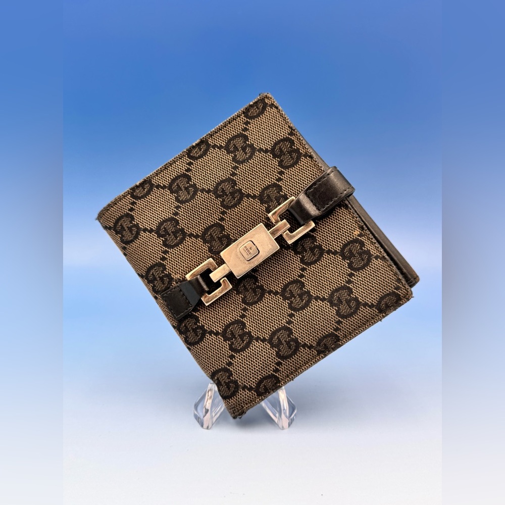 Gucci Piston Lock Bifold Wallet
